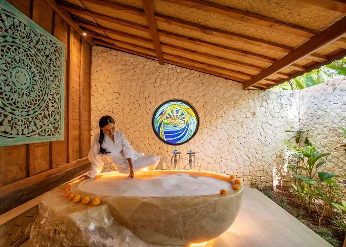 Ananda Bali *